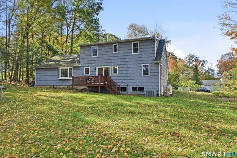 11 Flax Hill Road Brookfield CT 06804