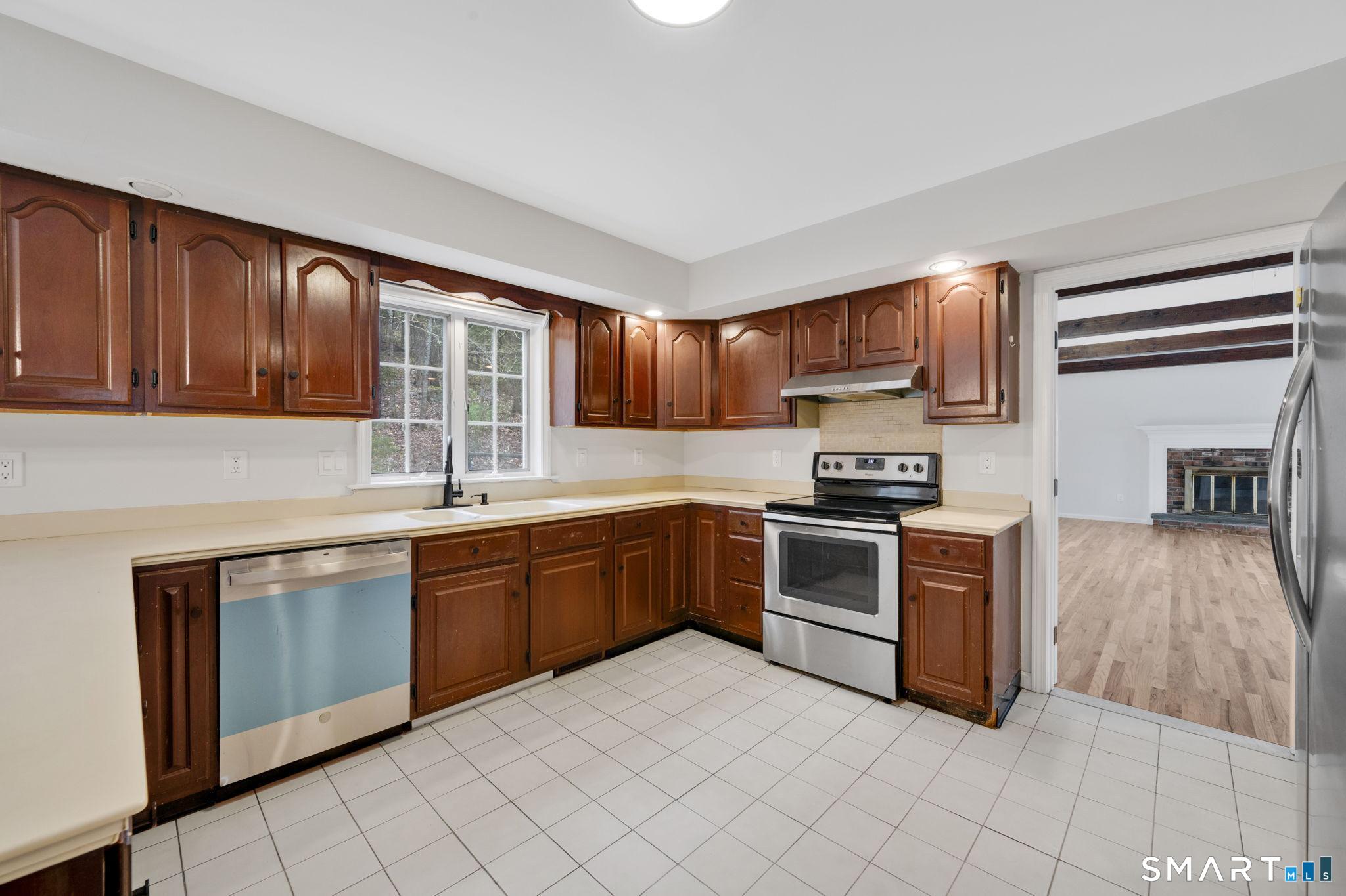 113 Laurel Hill Road Brooklyn CT 06234
