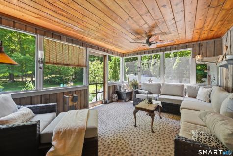 19 Hi Barlow Road Newtown CT 06470