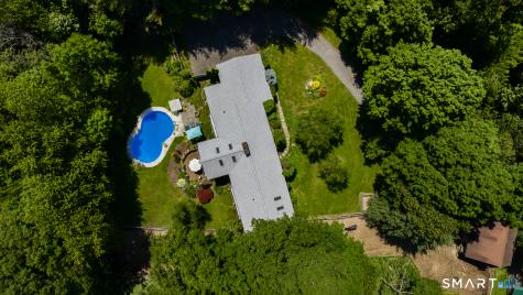 19 Hi Barlow Road Newtown CT 06470