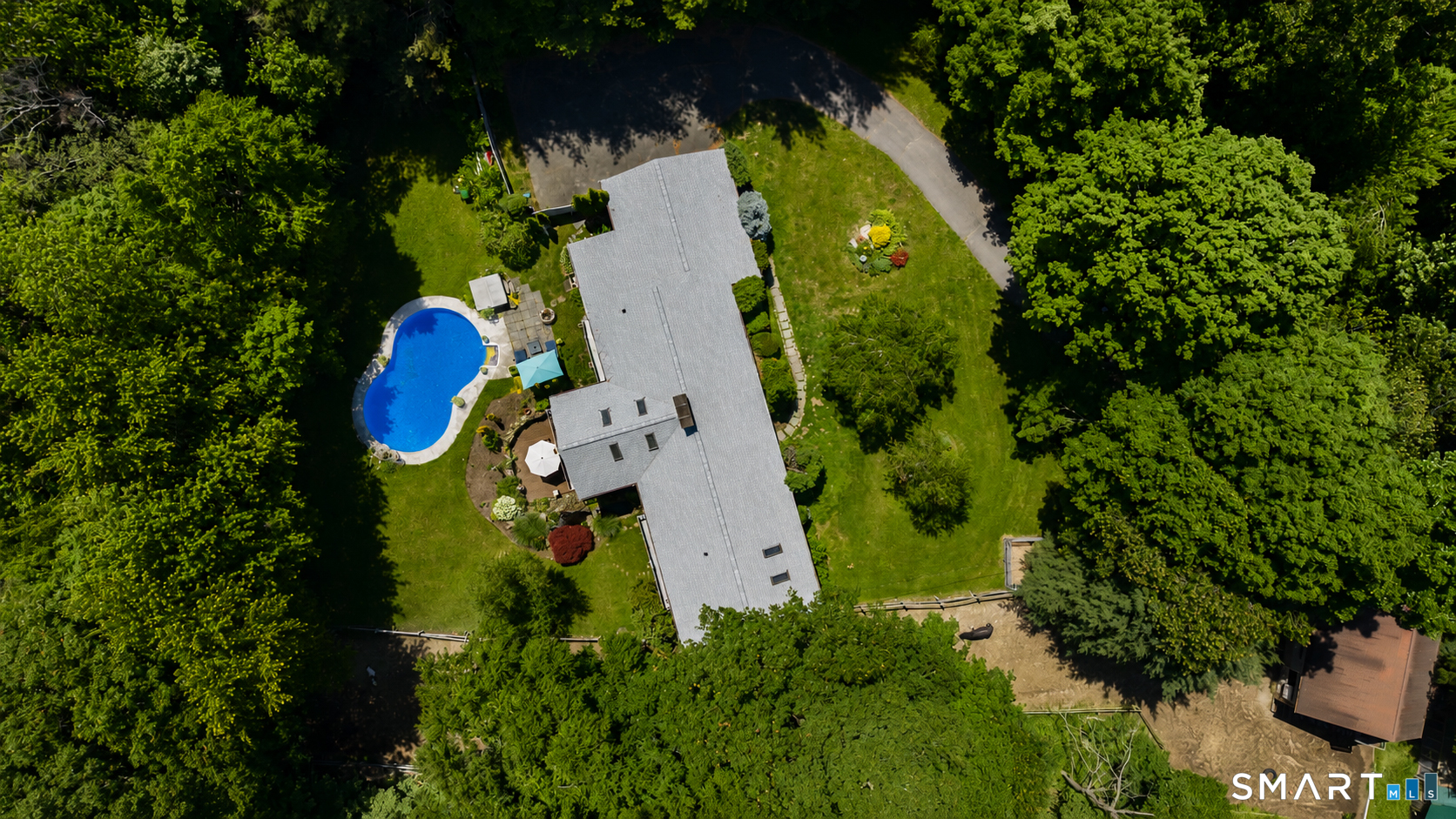 19 Hi Barlow Road Newtown CT 06470