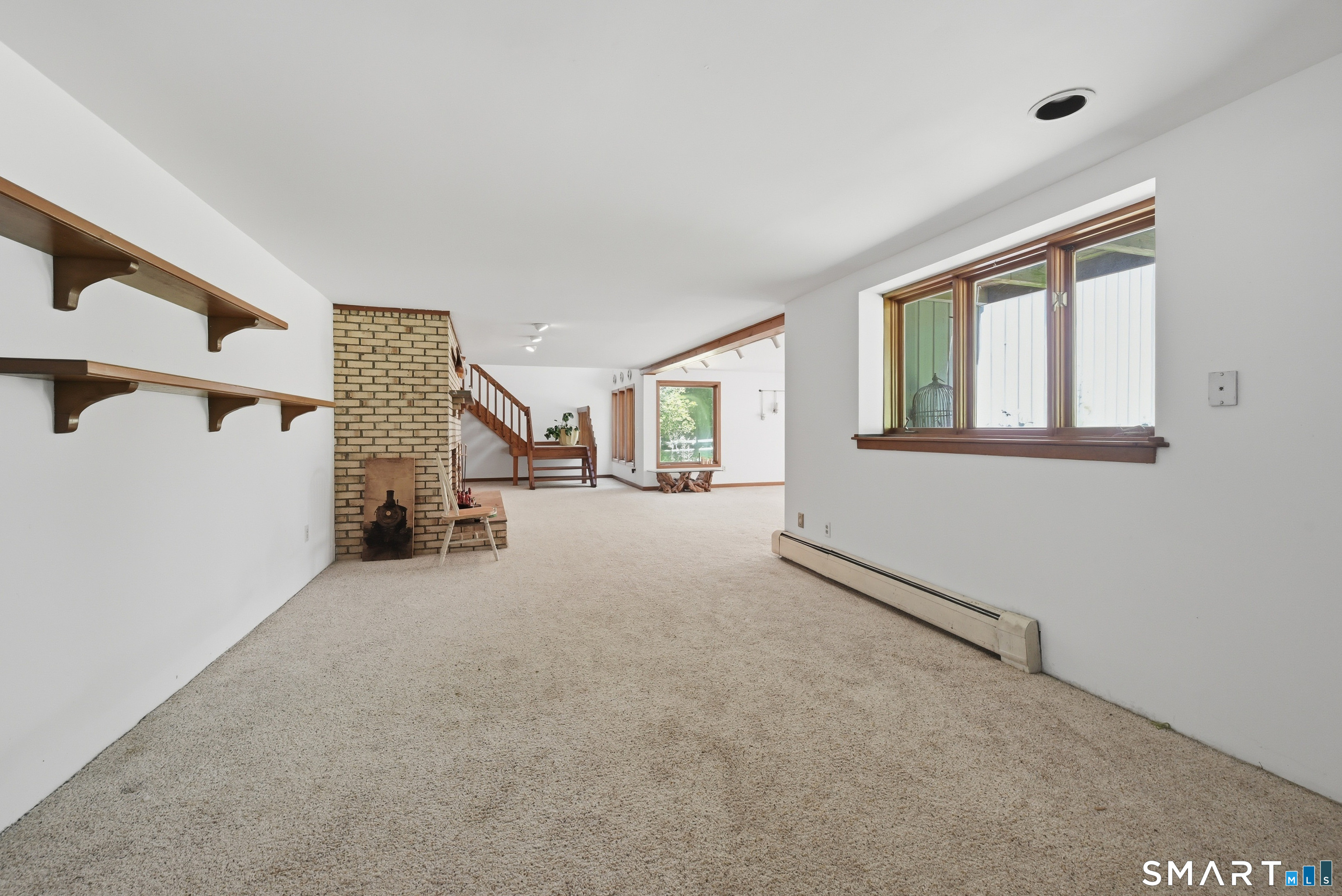 19 Hi Barlow Road Newtown CT 06470