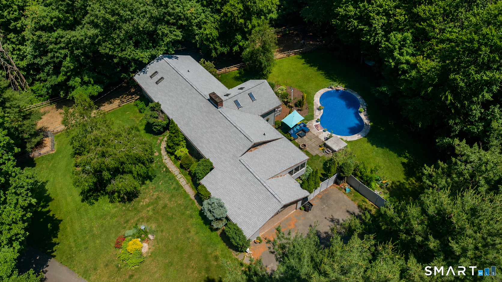 19 Hi Barlow Road Newtown CT 06470