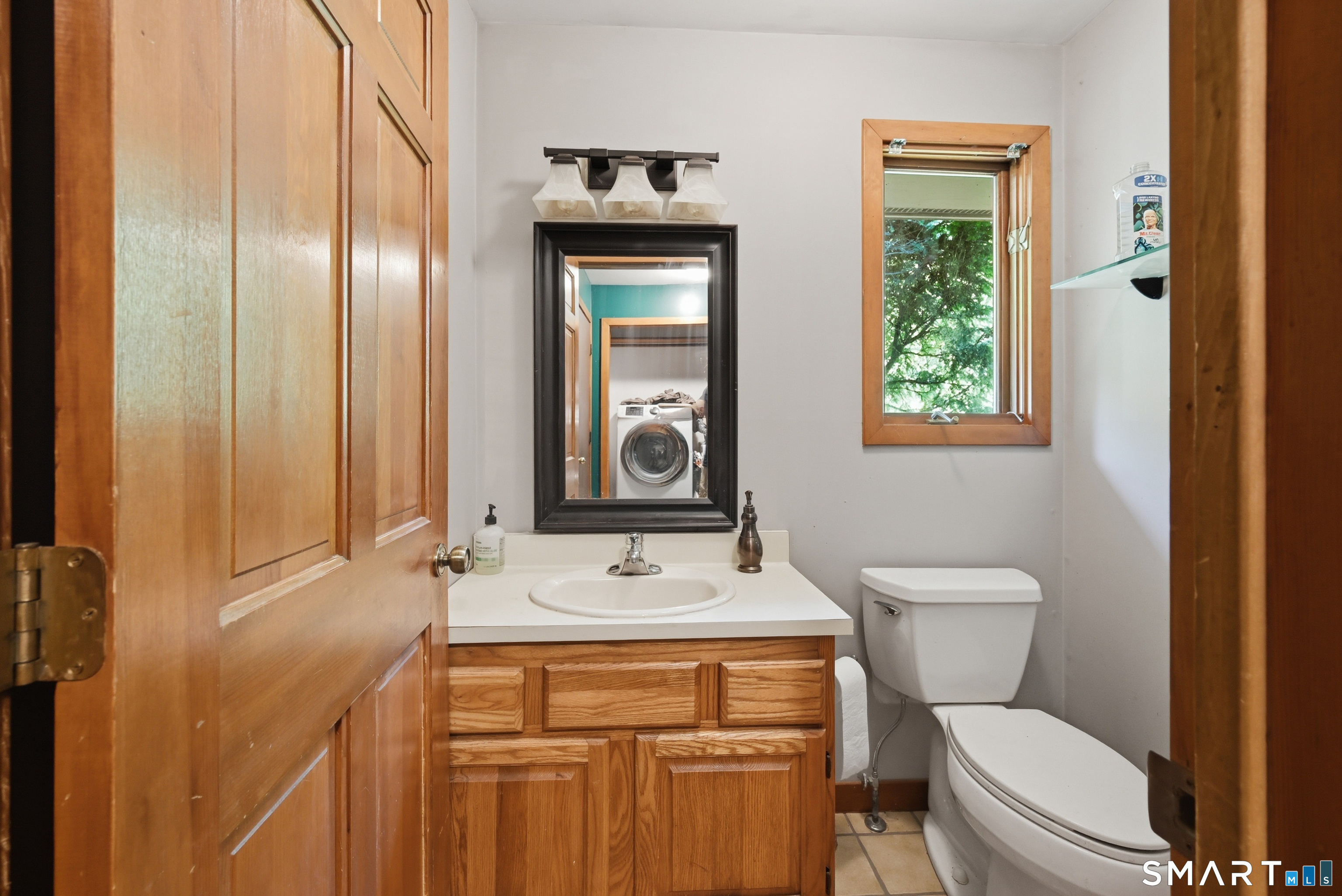 19 Hi Barlow Road Newtown CT 06470