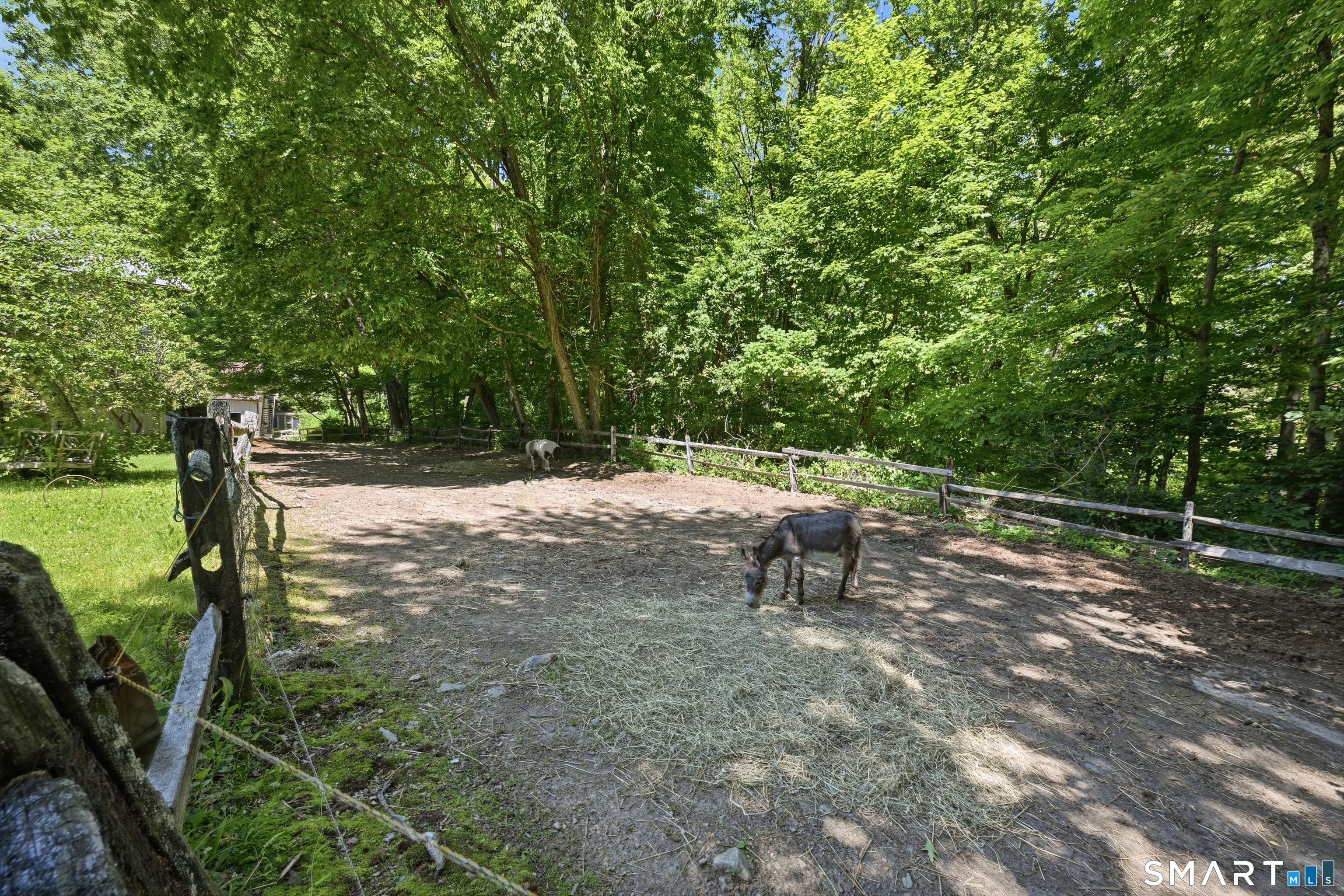19 Hi Barlow Road Newtown CT 06470