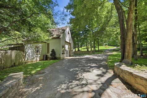 19 Hi Barlow Road Newtown CT 06470