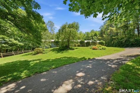 19 Hi Barlow Road Newtown CT 06470