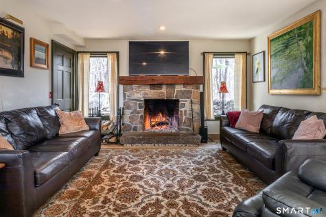 19 Hollenbeck Road Cornwall CT 06031