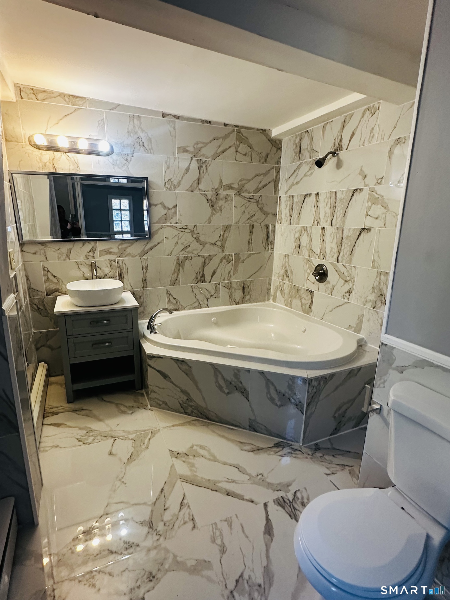 2 Mediterranean Lane Norwich CT 06360