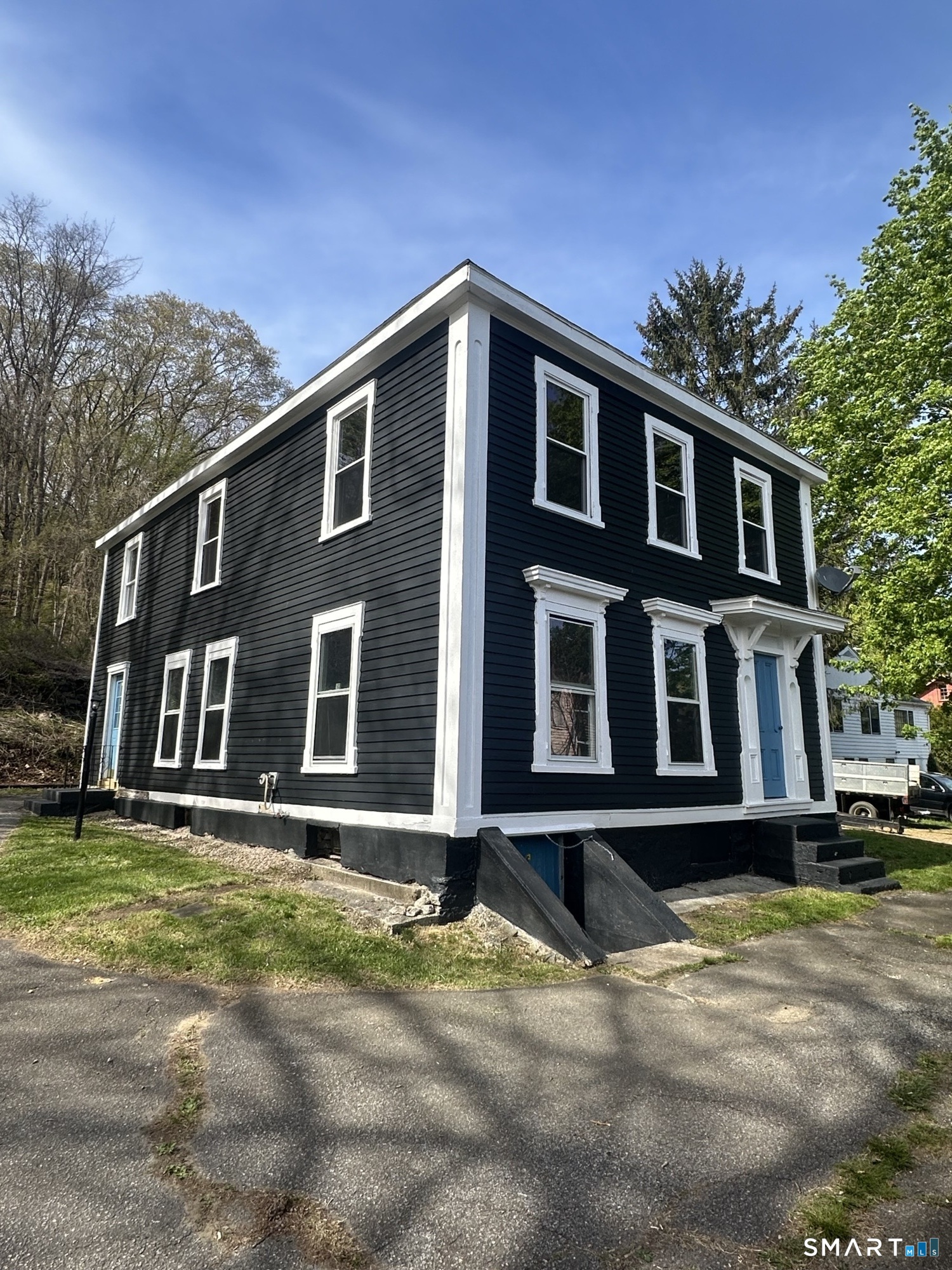 2 Mediterranean Lane Norwich CT 06360