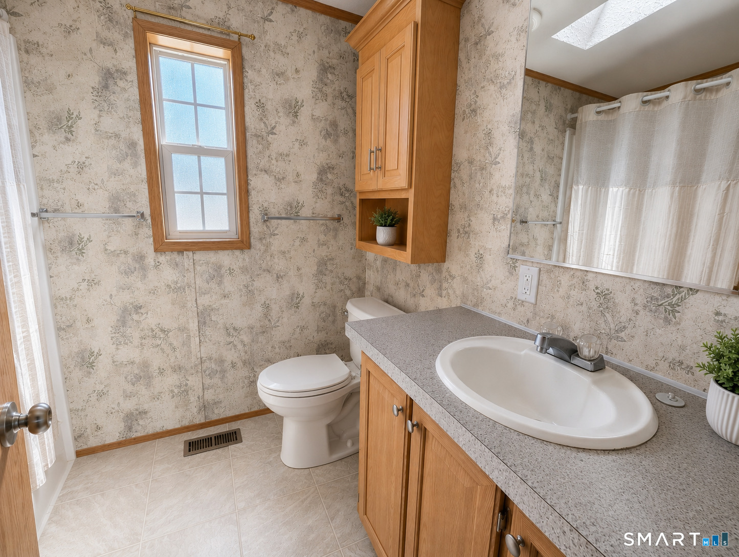 1950 North Broad Street Meriden CT 06450