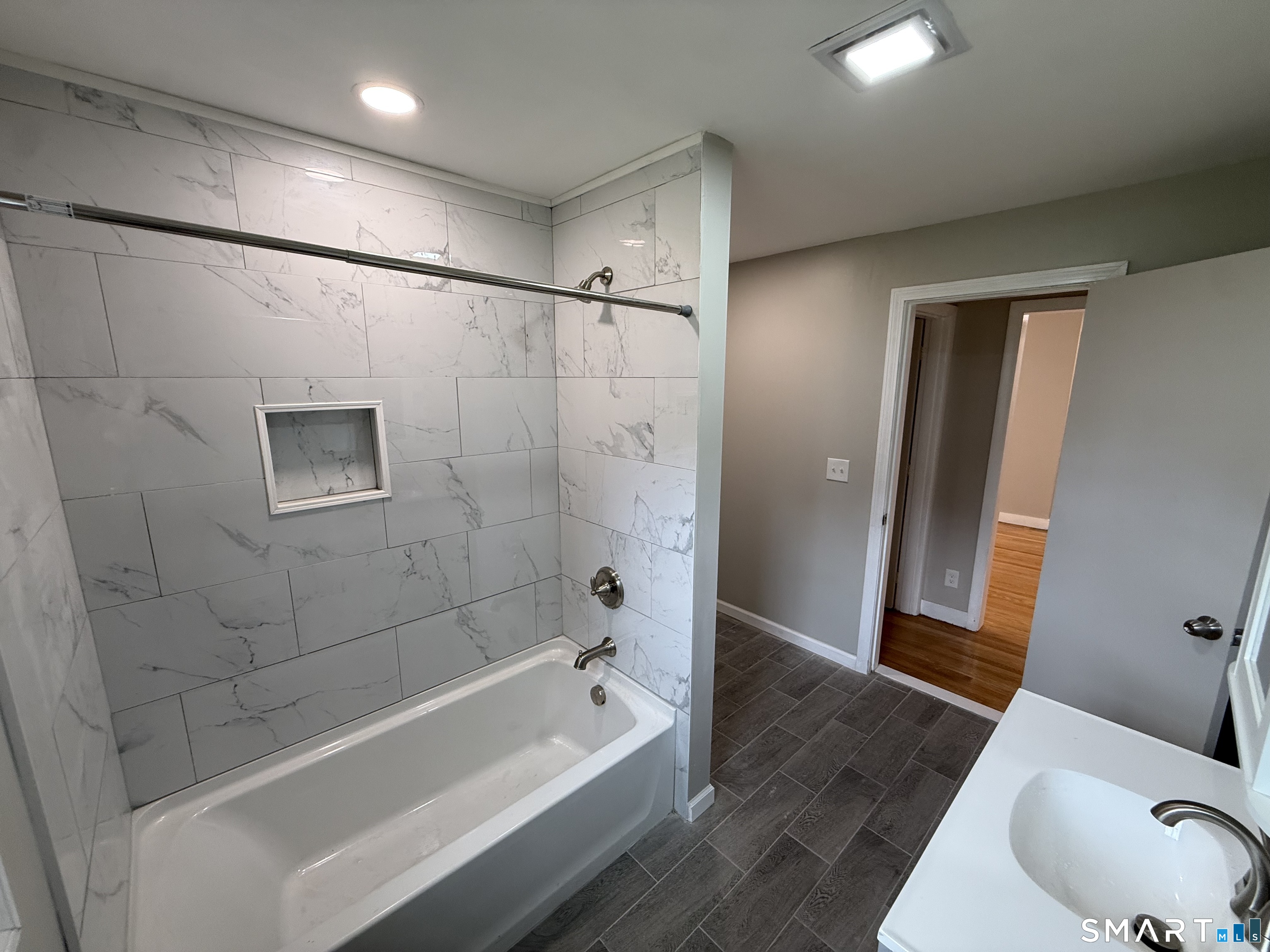 48 Center Street Watertown CT 06795