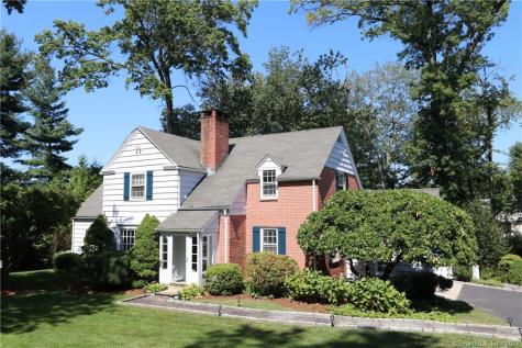 18 Cloverly Circle Norwalk CT 06855