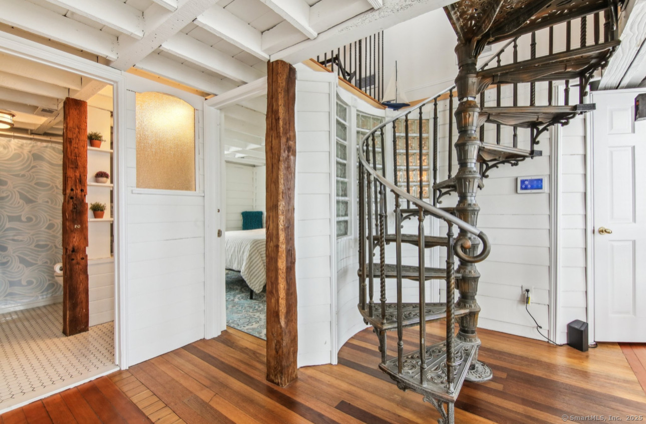 75 North Main Street East Hampton CT 06424