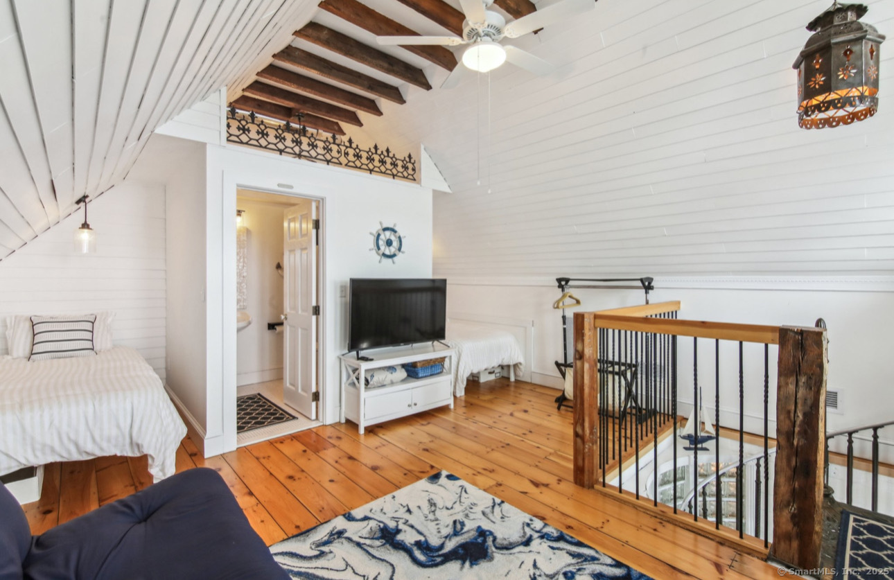 75 North Main Street East Hampton CT 06424