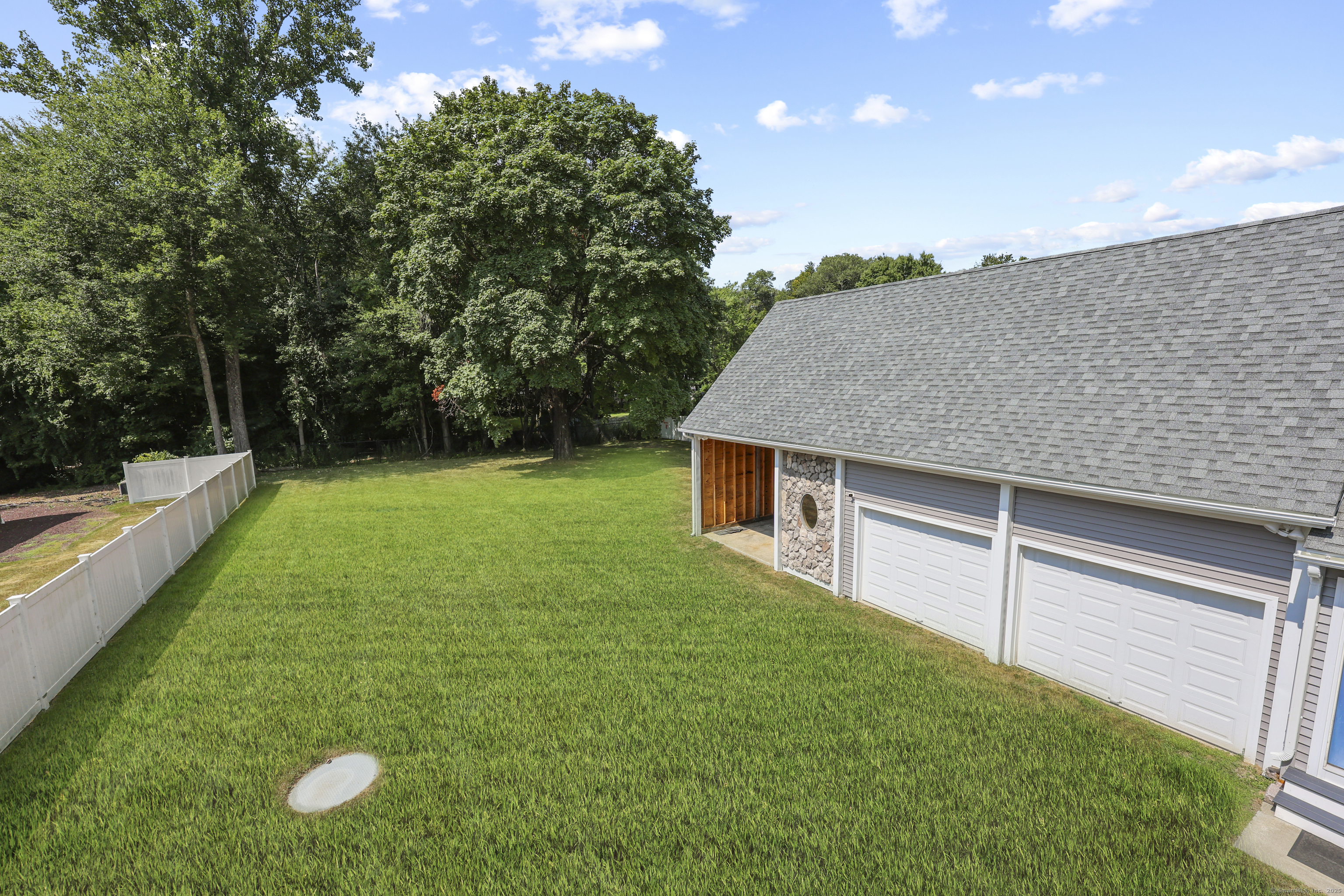 75 North Main Street East Hampton CT 06424