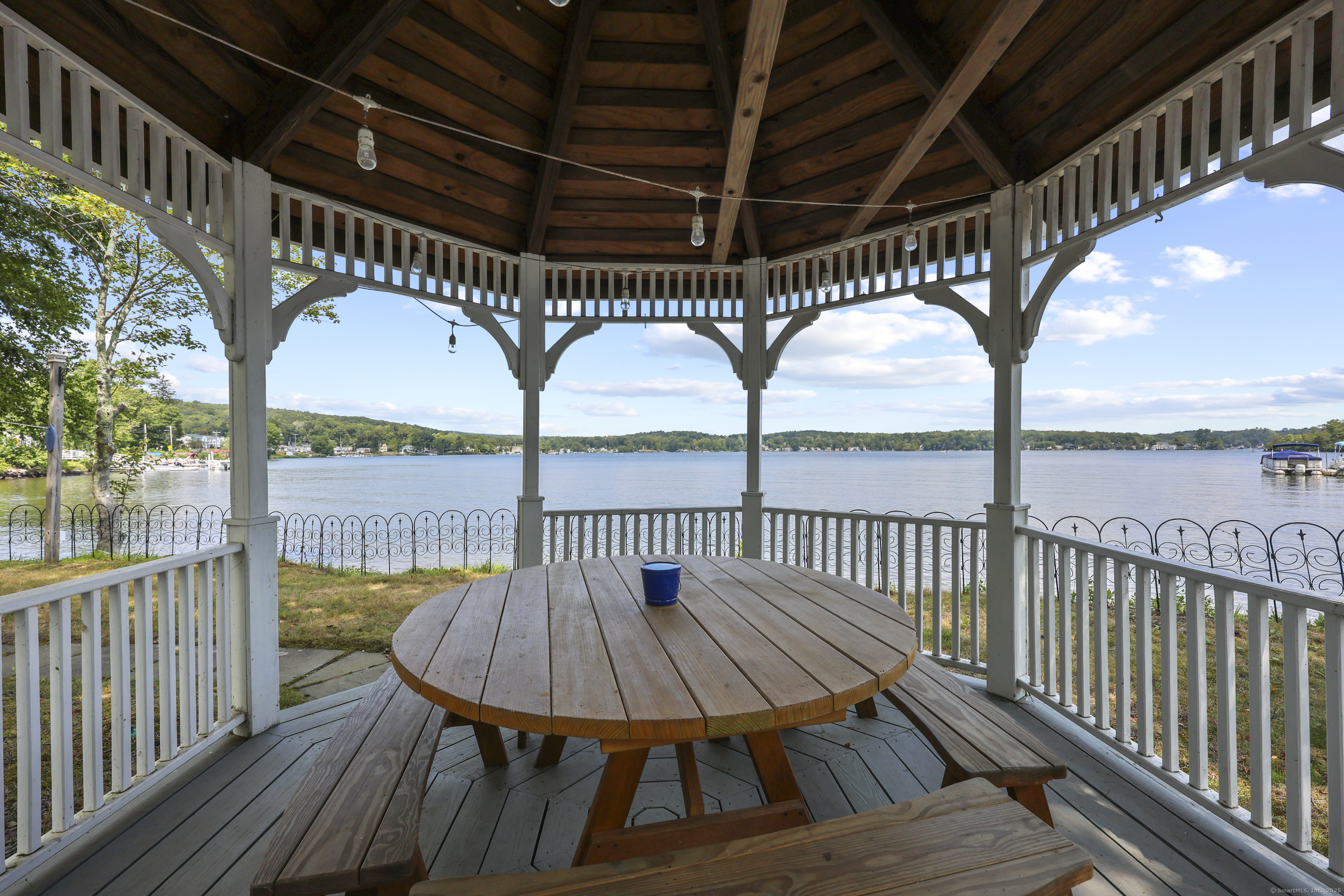 75 North Main Street East Hampton CT 06424