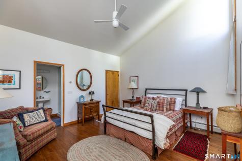 35 River Road Sharon CT 06069