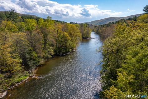 35 River Road Sharon CT 06069