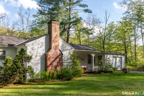 35 River Road Sharon CT 06069