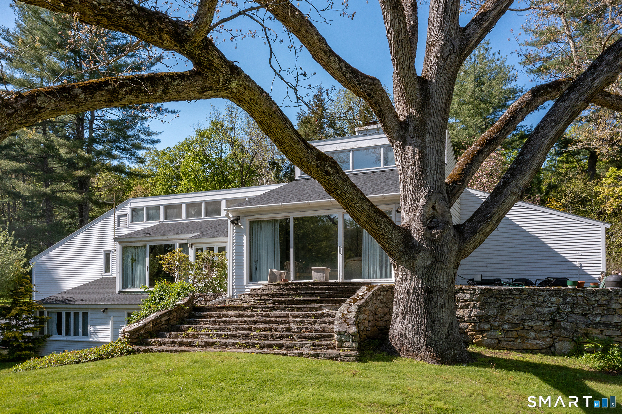 35 River Road Sharon CT 06069