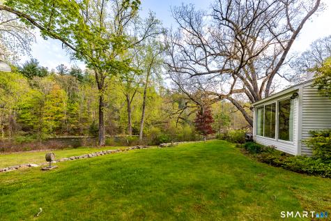 35 River Road Sharon CT 06069