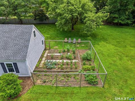 21-B Library Lane Old Lyme CT 06371