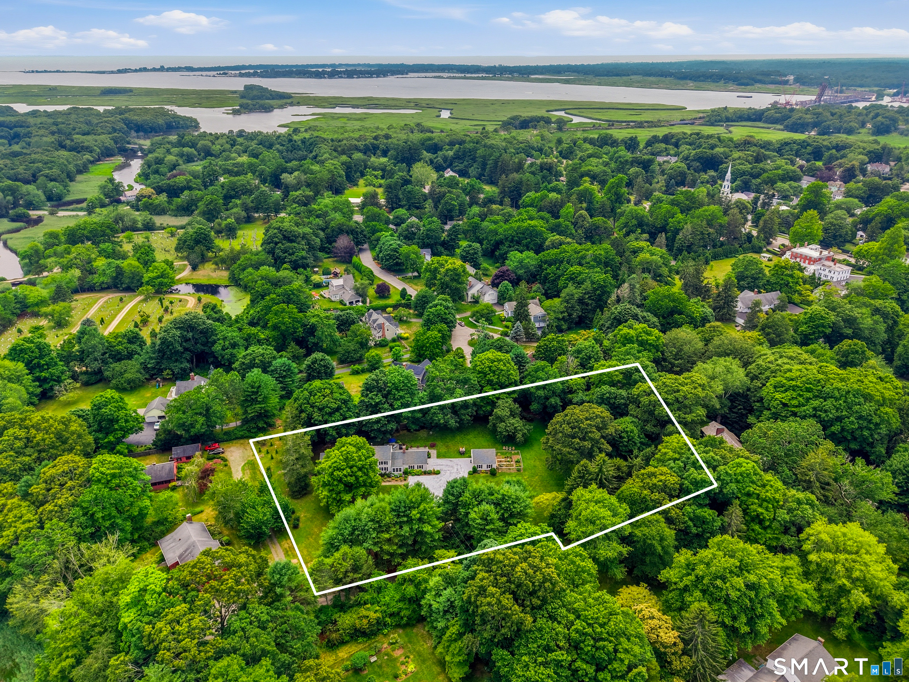 21-B Library Lane Old Lyme CT 06371
