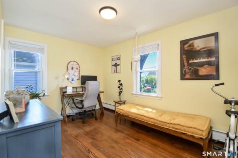 286 Ruth Street Bridgeport CT 06606