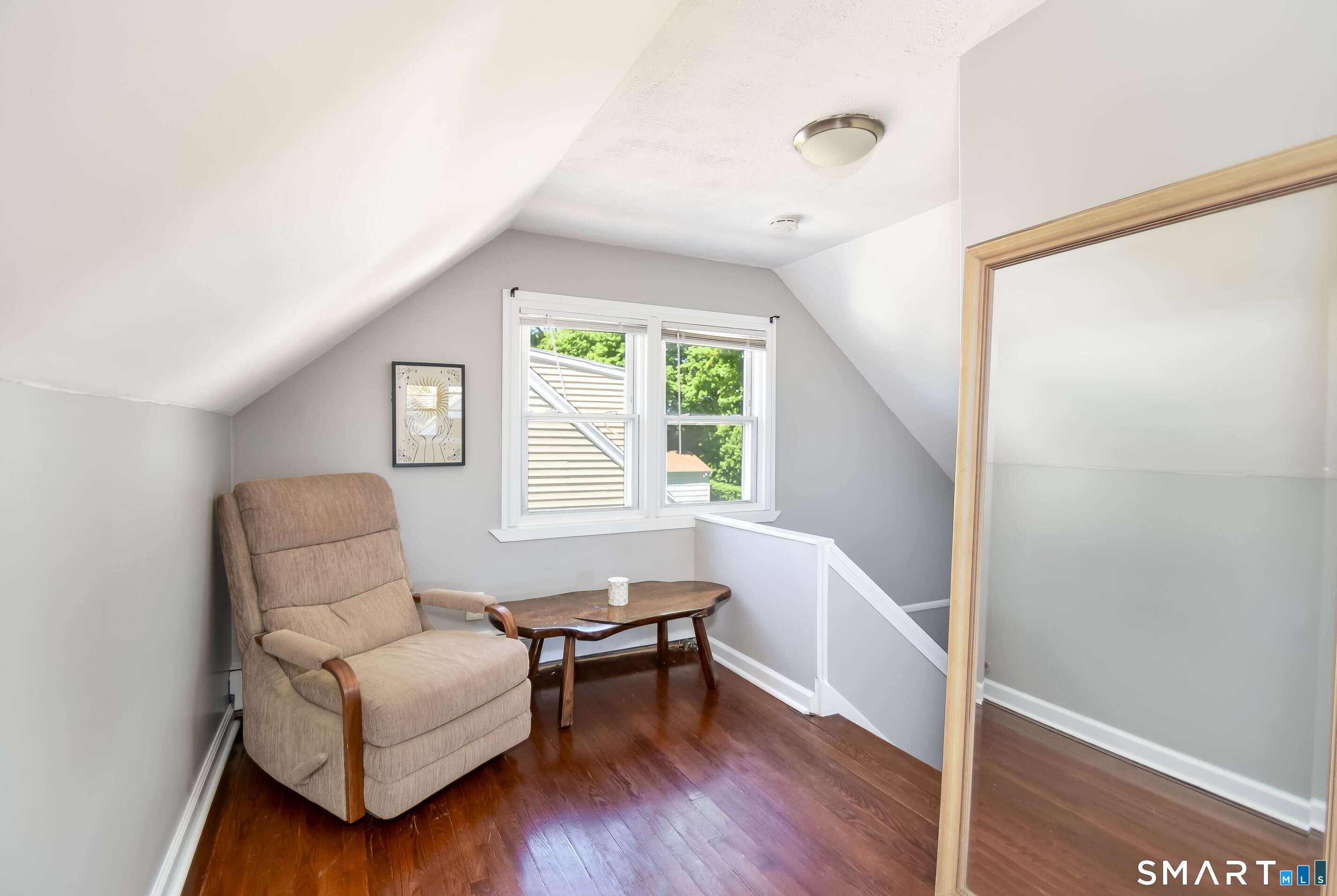 286 Ruth Street Bridgeport CT 06606