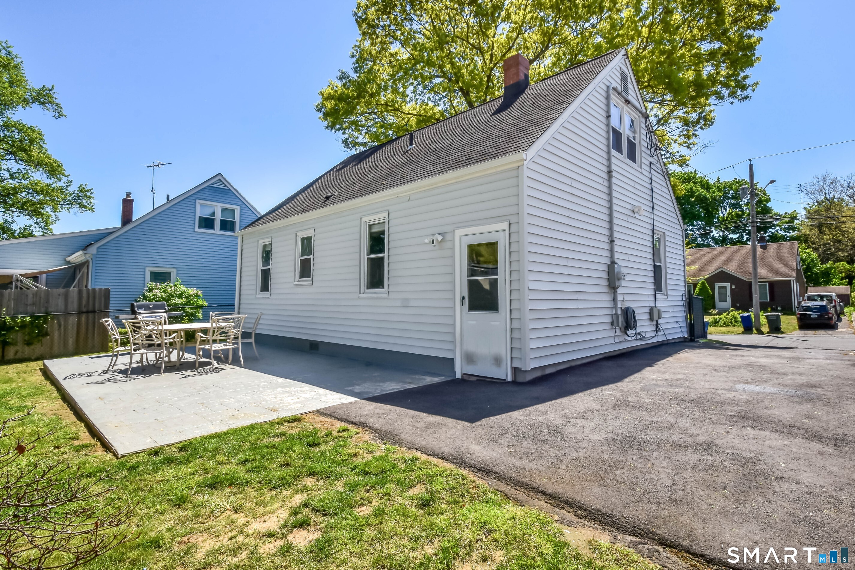 286 Ruth Street Bridgeport CT 06606