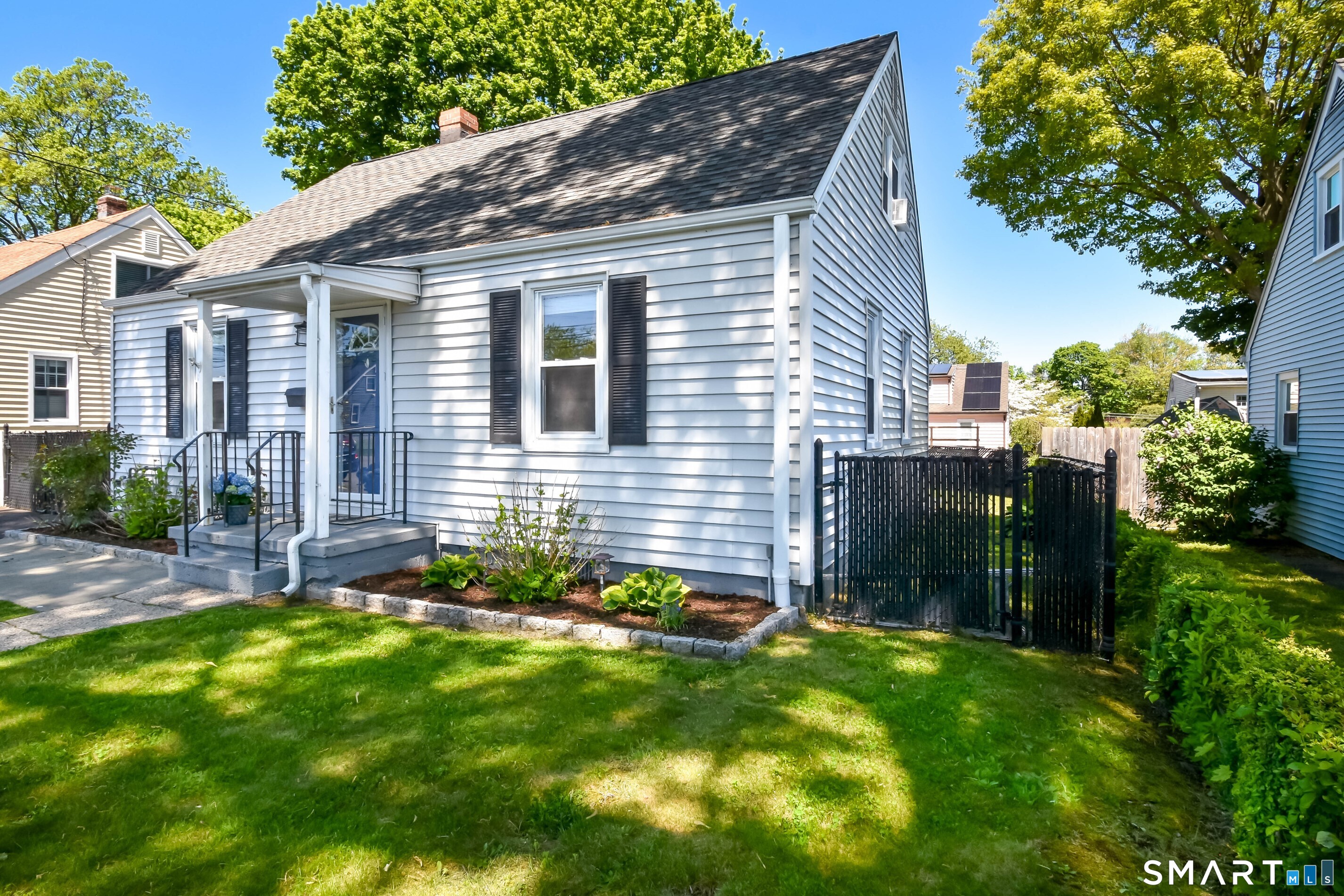 286 Ruth Street Bridgeport CT 06606