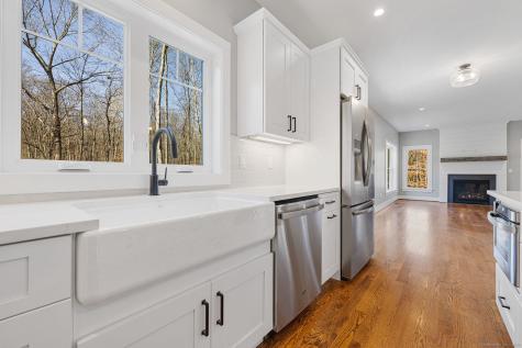 208 Chestnut Hill Road Colchester CT 06415