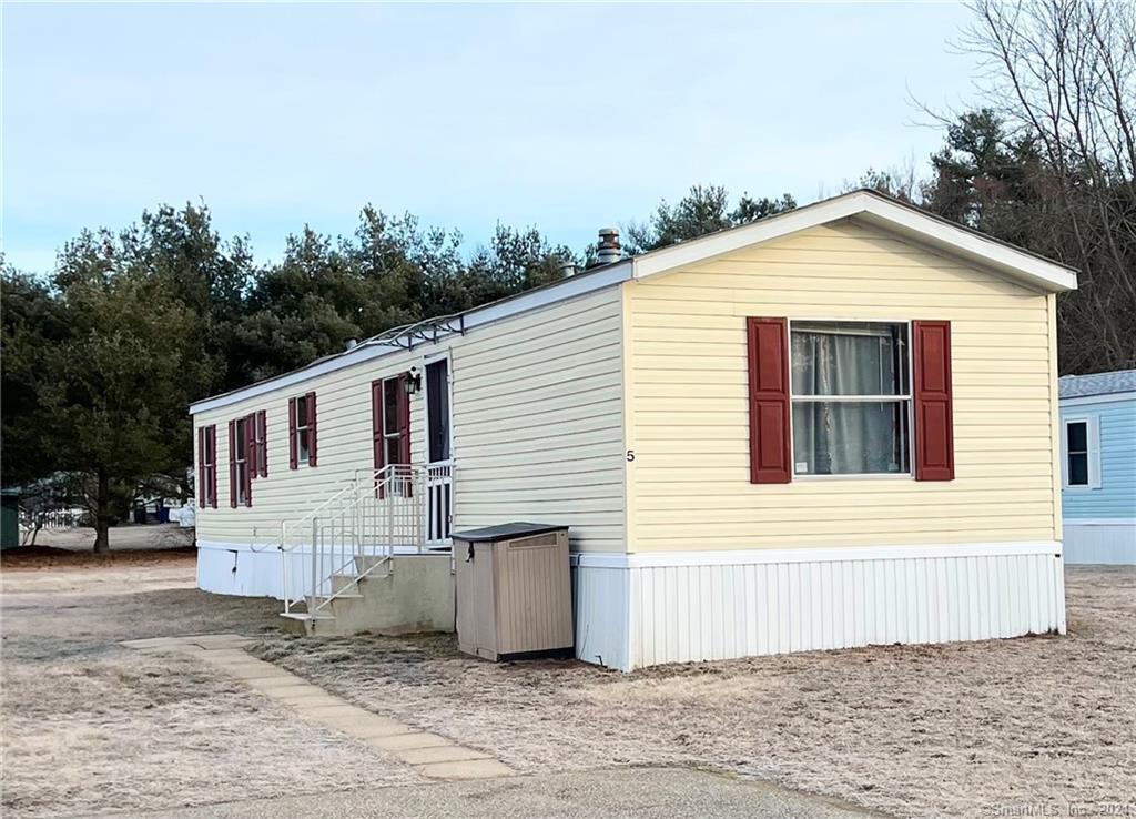5 Elizabeth Lane Windham CT 06256