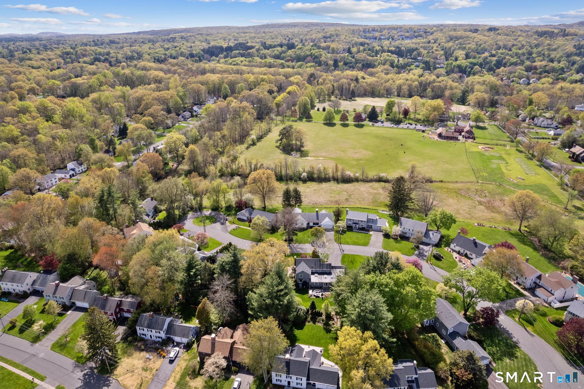 29 Visgrove Lane West Hartford CT 06117