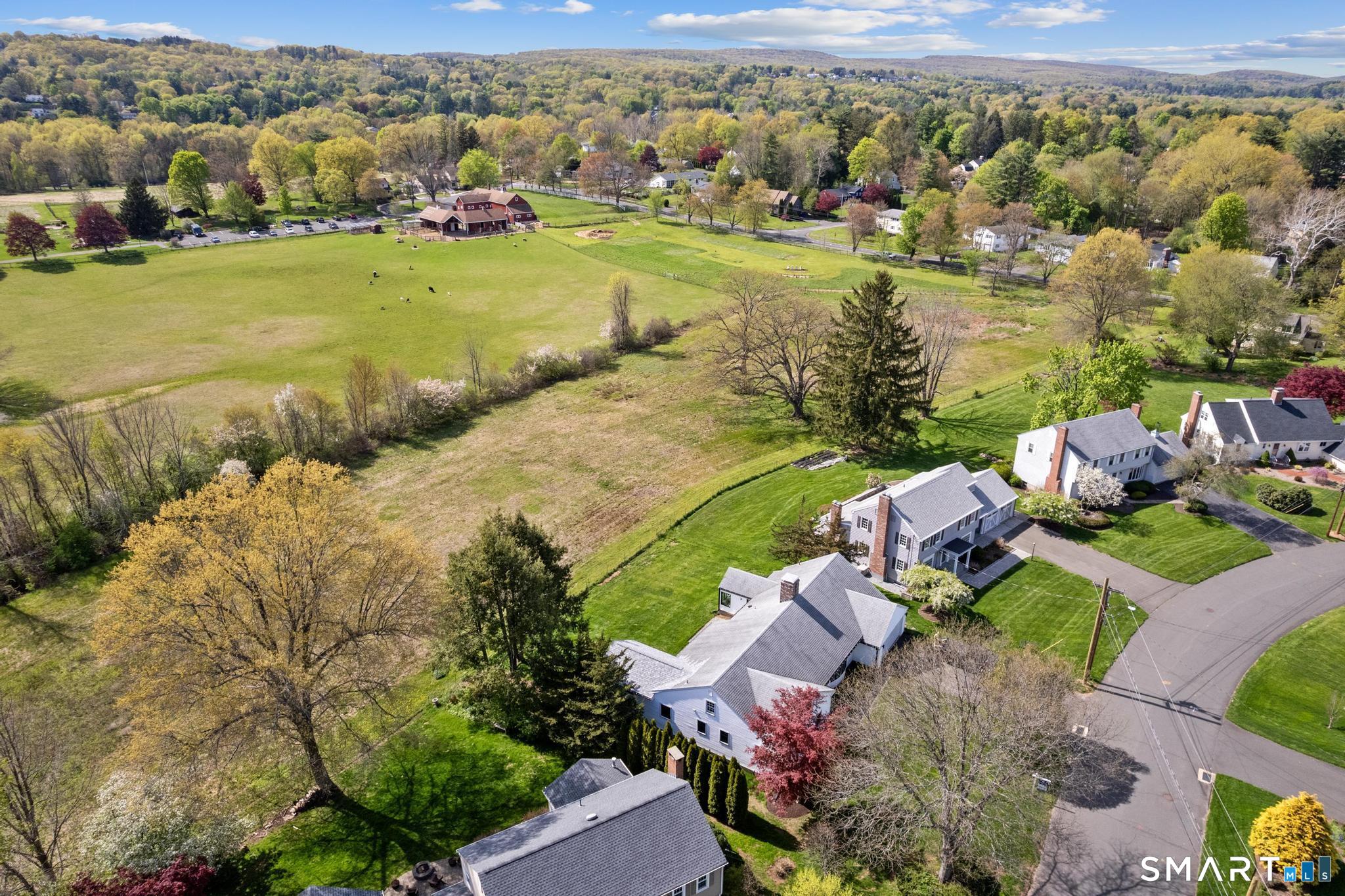 29 Visgrove Lane West Hartford CT 06117