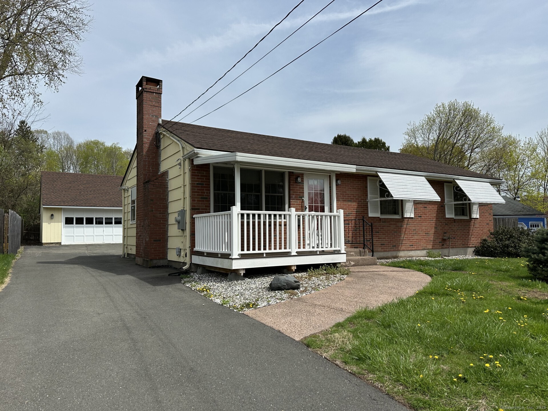 16 Kane Road Manchester CT 06040