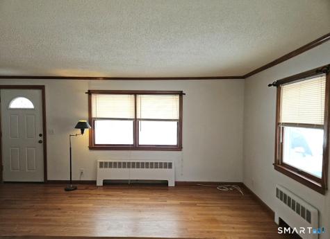 35 Lardner Road Bristol CT 06010