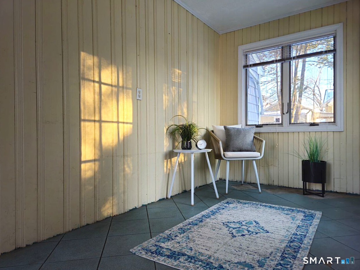 35 Lardner Road Bristol CT 06010