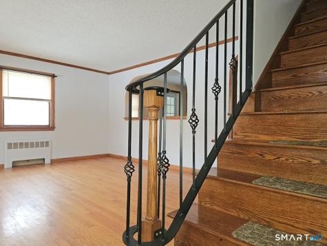 35 Lardner Road Bristol CT 06010