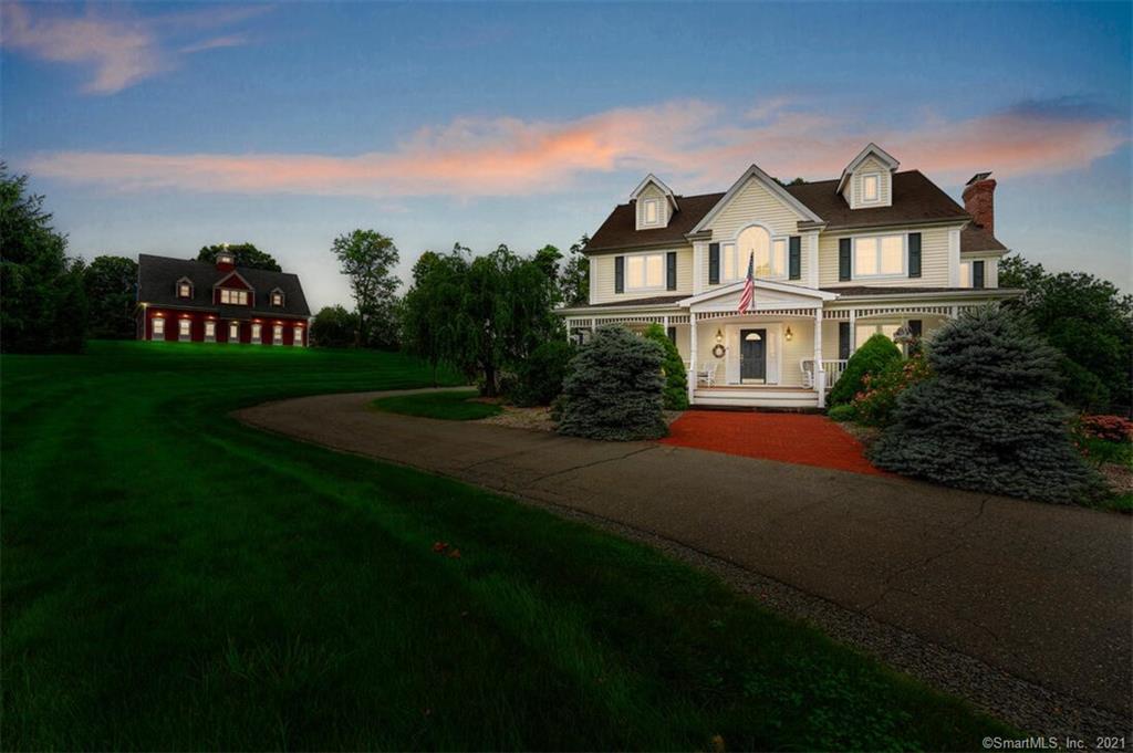 14 Pheasant Ridge Road Newtown CT 06470
