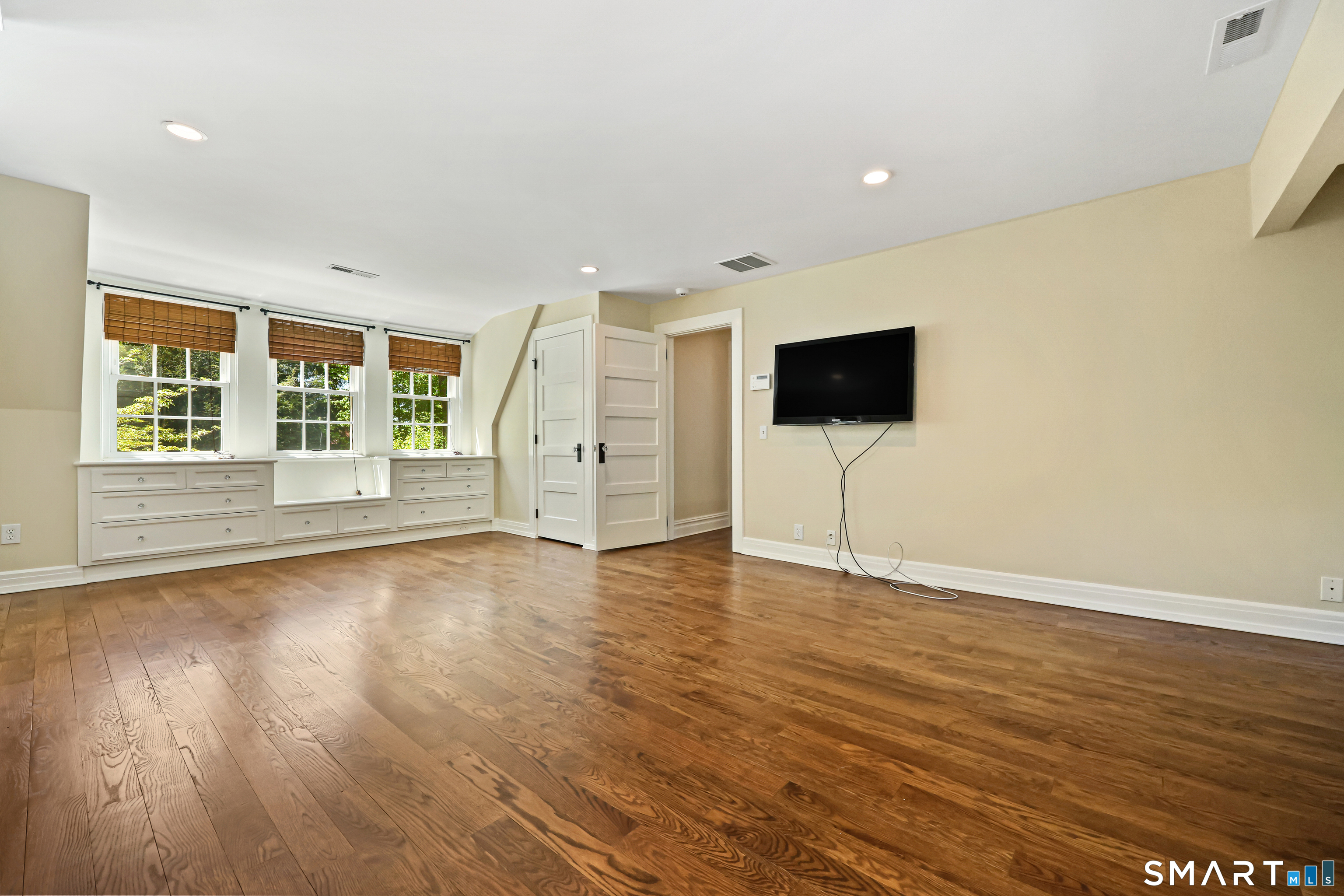4 Old Barlow Mountain Road Ridgefield CT 06877