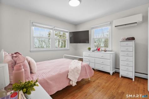 31 Hartford Turnpike Tolland CT 06084