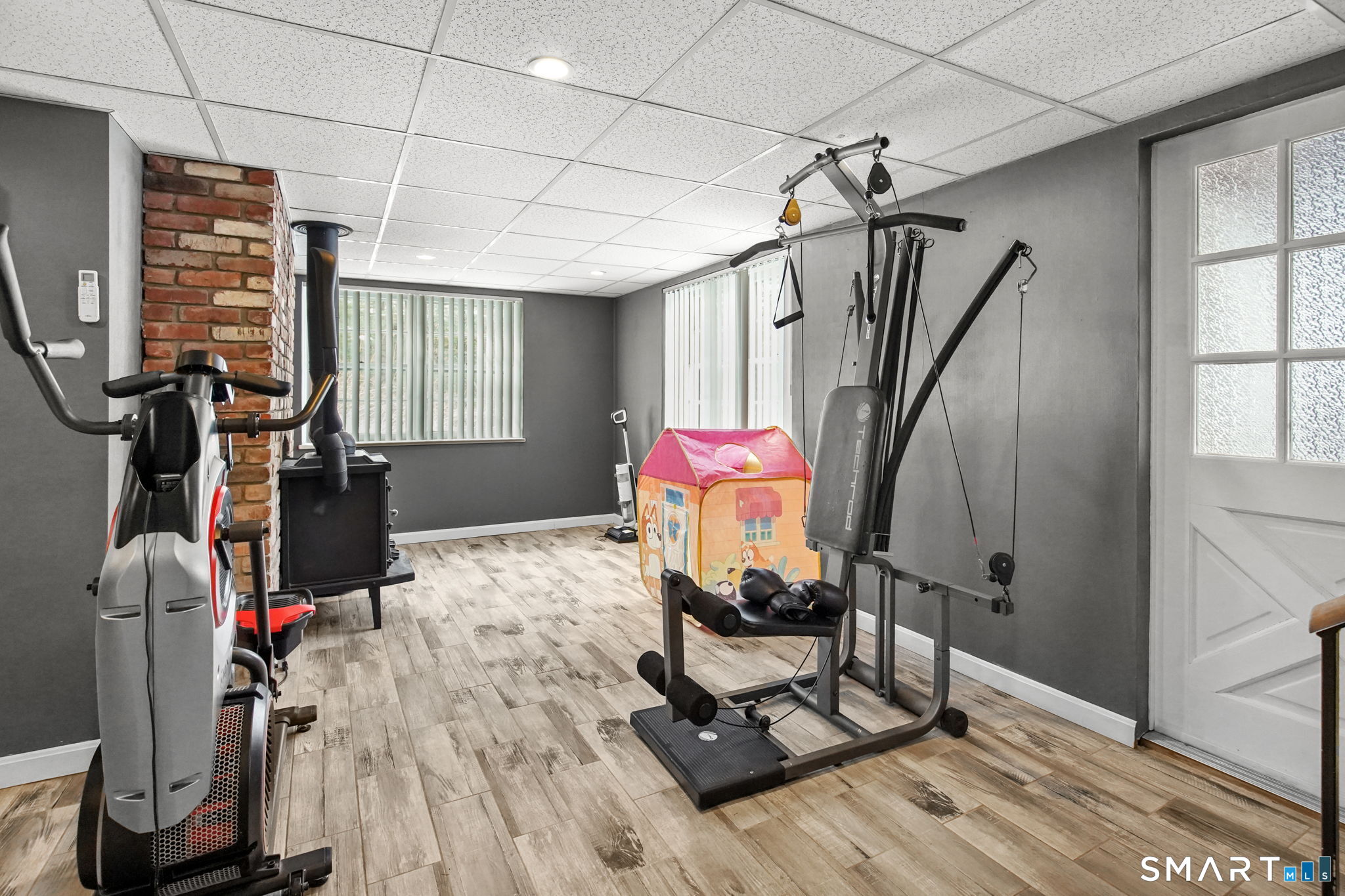 31 Hartford Turnpike Tolland CT 06084