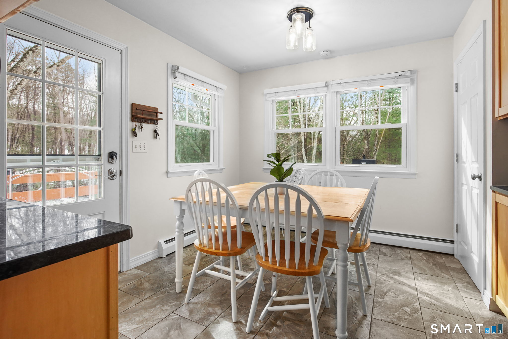 31 Hartford Turnpike Tolland CT 06084