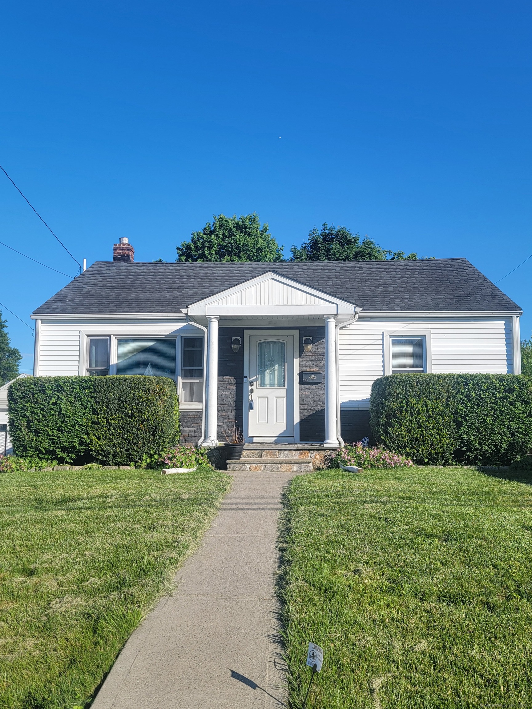 725 Merritt Street Bridgeport CT 06606