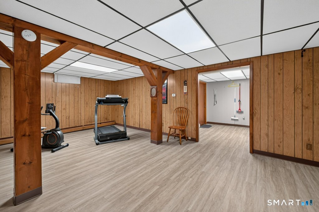 28 Dewey Place Plainville CT 06062
