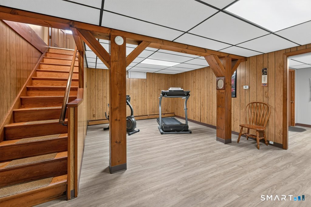 28 Dewey Place Plainville CT 06062