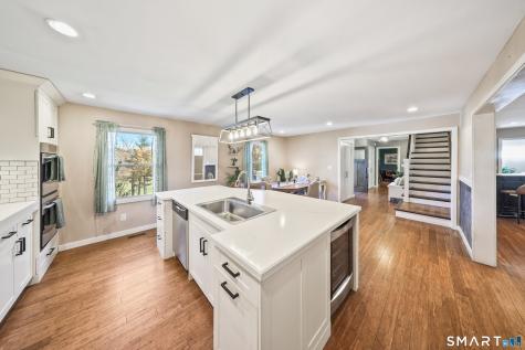 50 Shiring Lane Waterbury CT 06708
