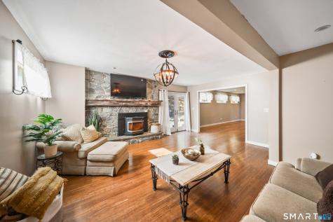 50 Shiring Lane Waterbury CT 06708